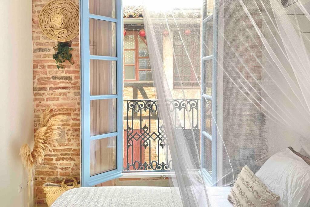 Très bel Appartement de 60m2 en centre ville Lavaur  Esterno foto